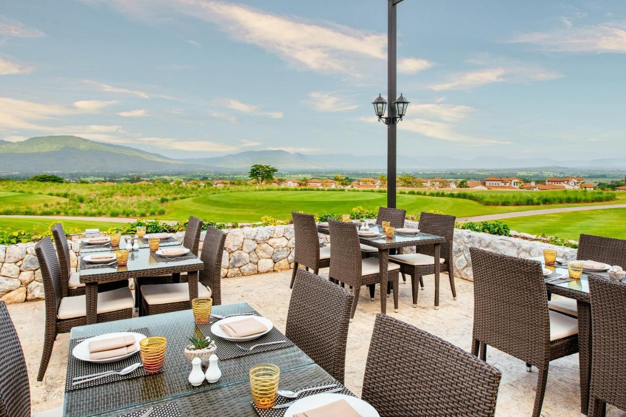 Moevenpick Resort Khao Yai Ban Wang Sai Exterior photo