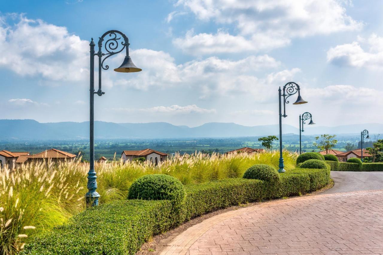 Moevenpick Resort Khao Yai Ban Wang Sai Exterior photo